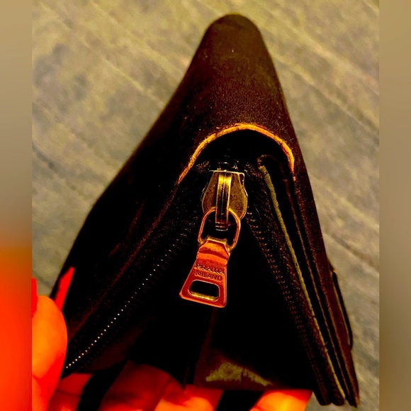 PRADA Nylon Small Wallet, Authentic. GUC - Picture 16 of 17